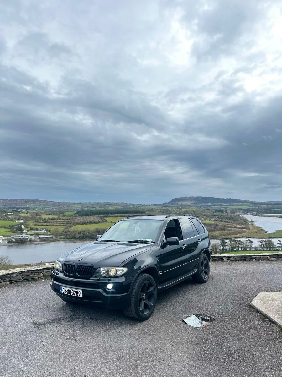 Bmw x5 crewcab - Image 1