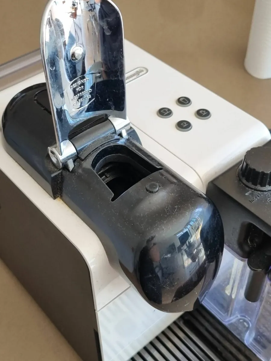 Coffee Machine - Image 2