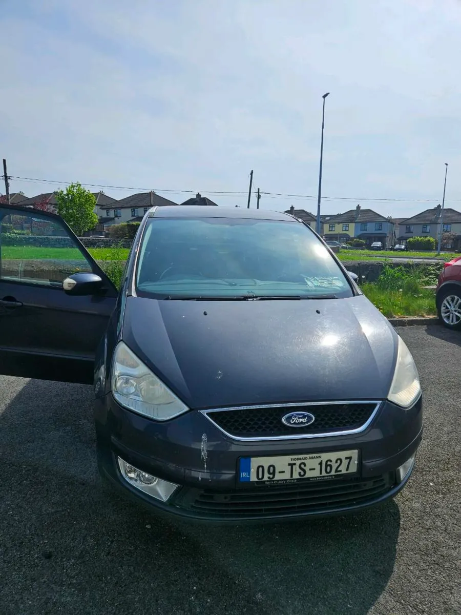 Ford Galaxy - Image 1