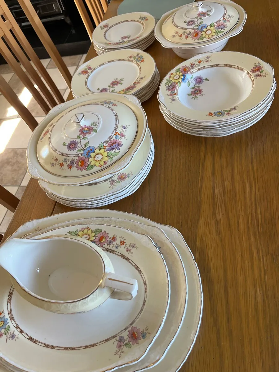 Vintage China - Image 2