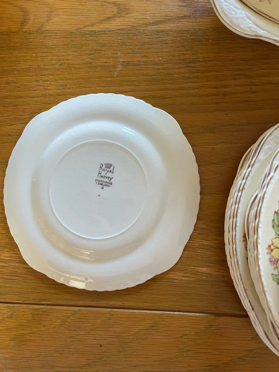 Vintage China - Image 4