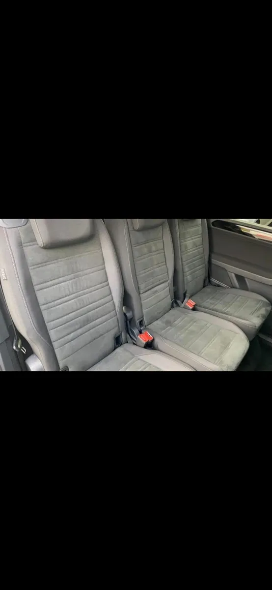Volkswagen Touran  7-Seater - Image 4