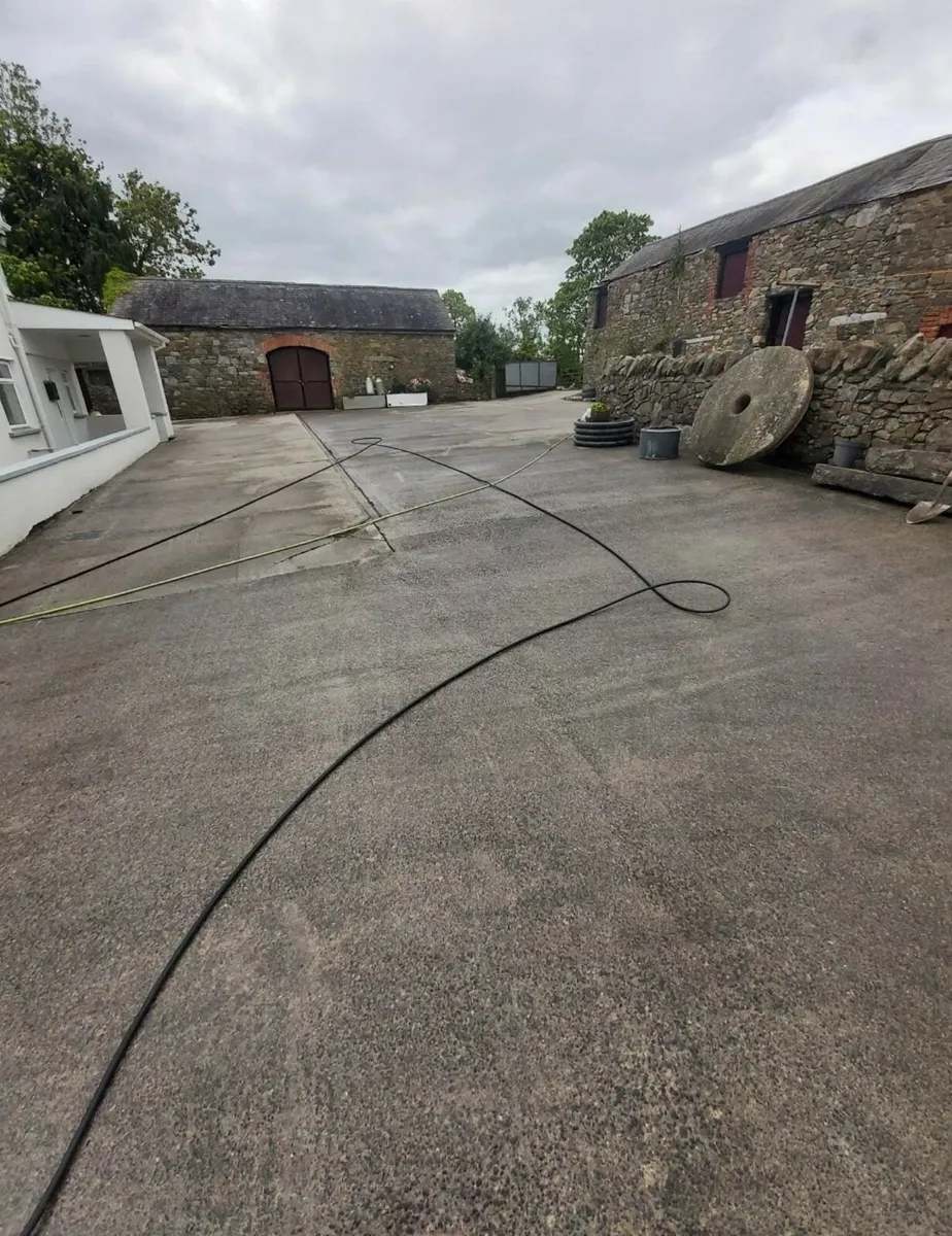 MIDLANDS  POWERWASHING SERVICES - Image 3
