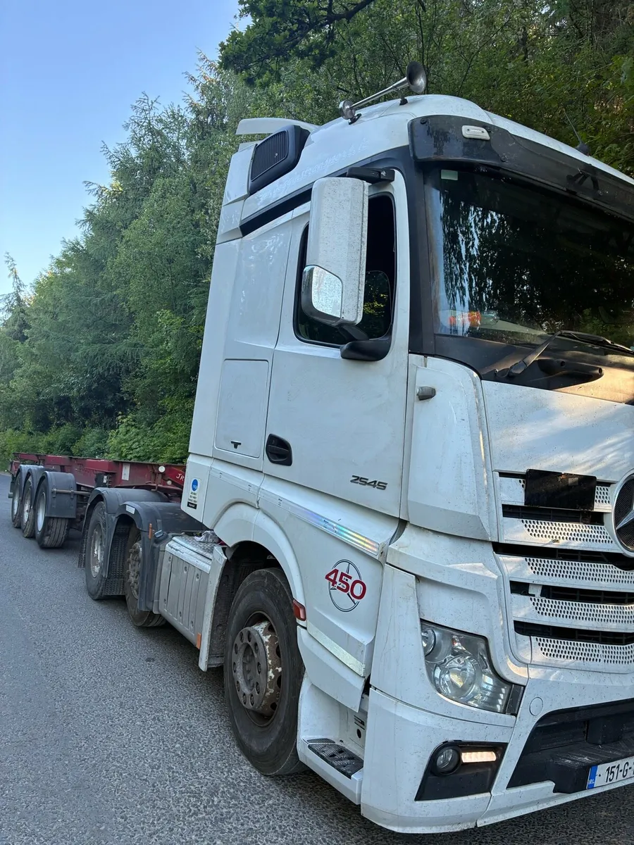 Truck - Image 2