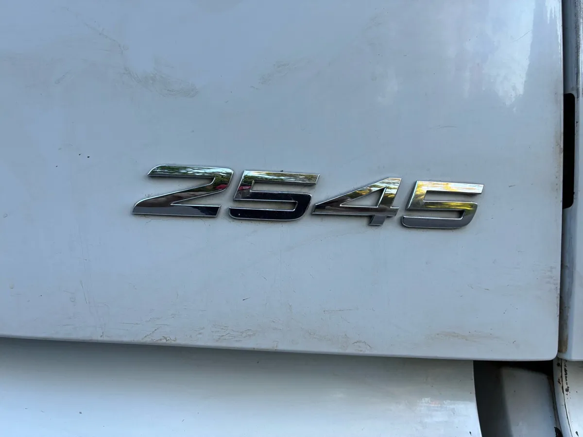 Truck - Image 4