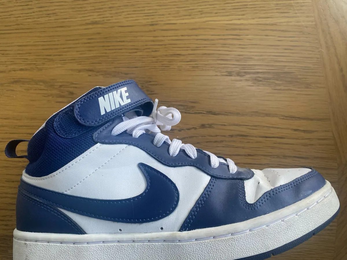 Nike court trainers - Image 2