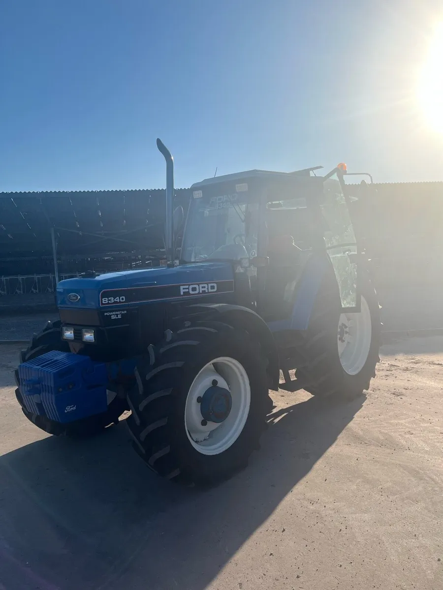 Ford 8340 - Image 2
