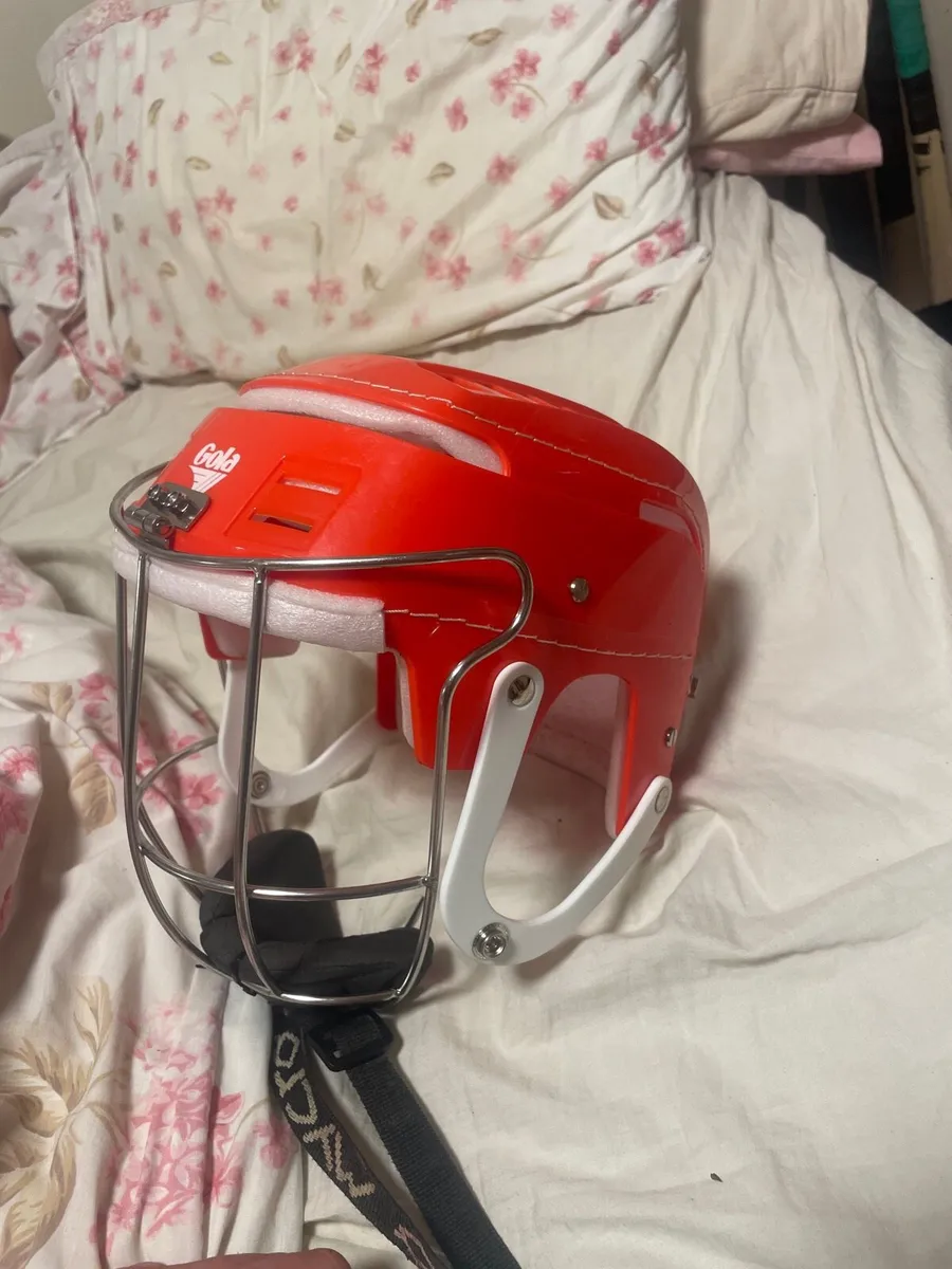 Gola helmet (Red) - Image 2