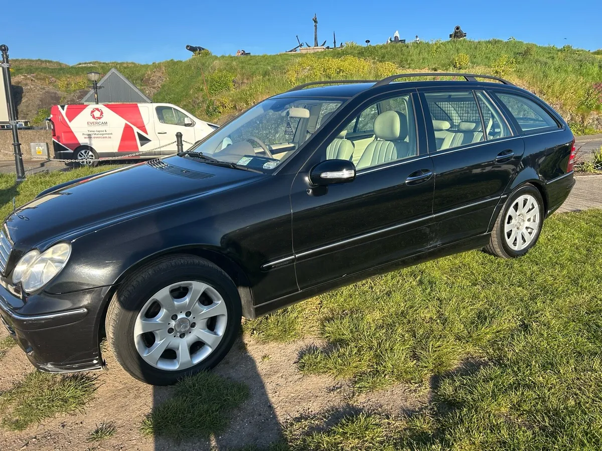 Mercedes Benz C180 Estate Automatic - Image 2