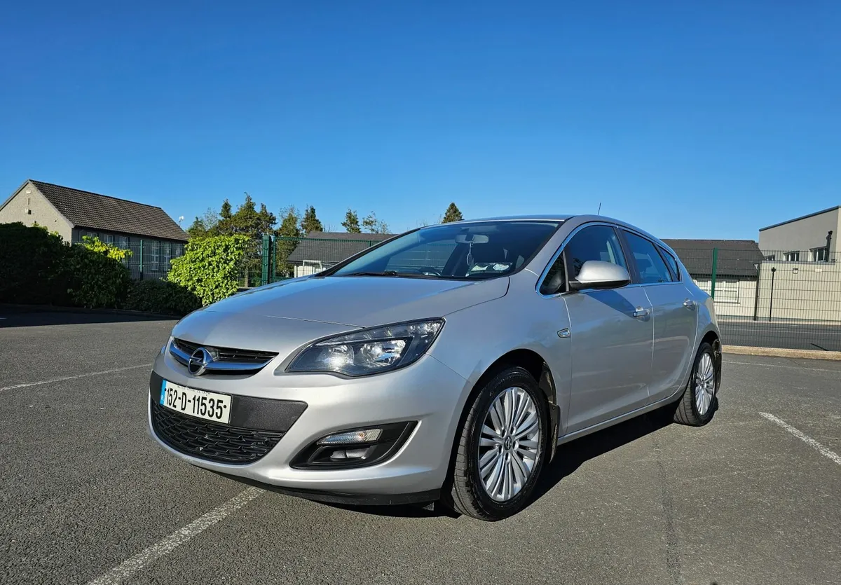 Opel Astra 2015 - Image 3