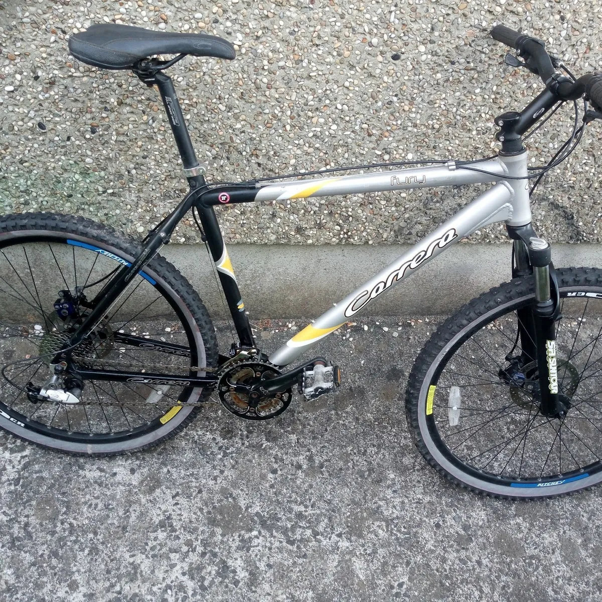 Carerra mountain bike - Image 1