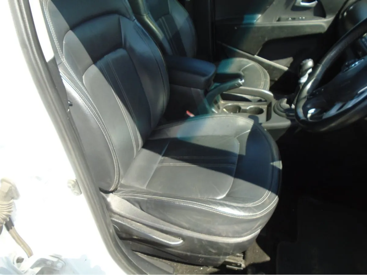 Kia Sportage 3 Crdi For Parts - Image 3