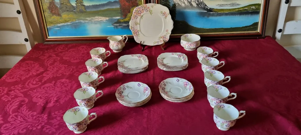 33 Pc. Royal Albert Crown China 10 Person Tea Set - Image 3