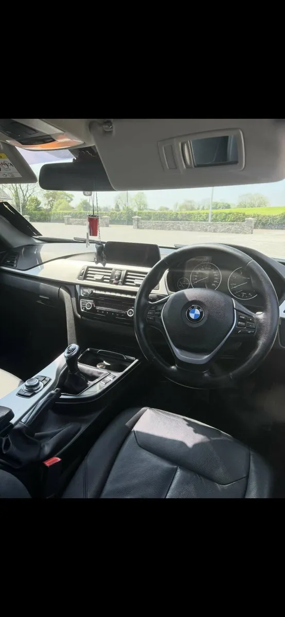 BMW 3 series 316d 2015 - Image 4