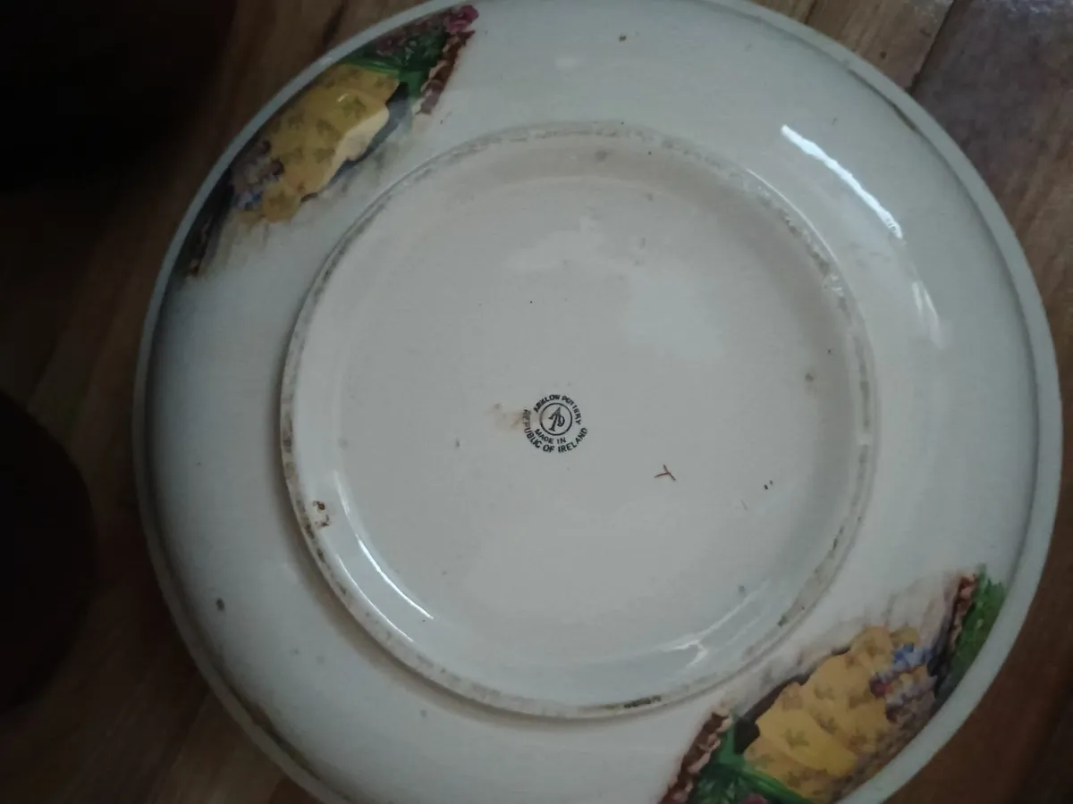 Large washand basin - Image 2