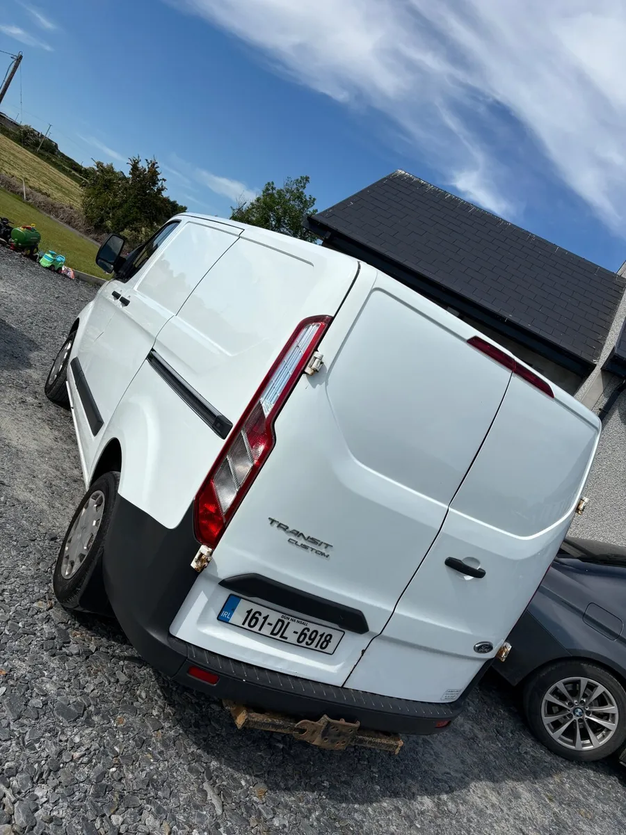 Ford Transit Custom 2016 - Image 2