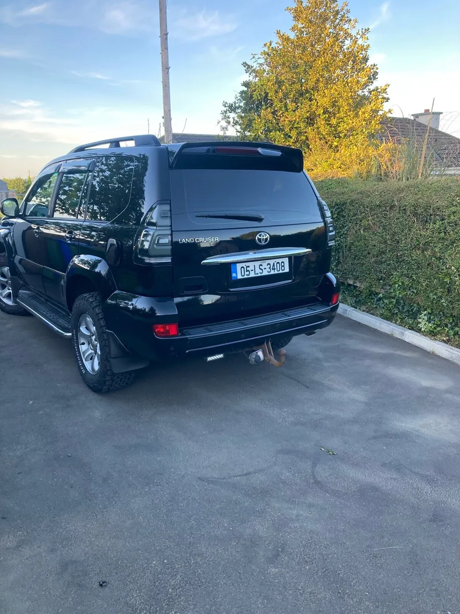 Toyota landcruiser lc5 - Image 2