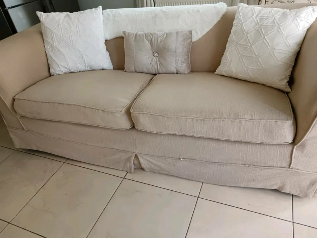 Sofa - Image 4