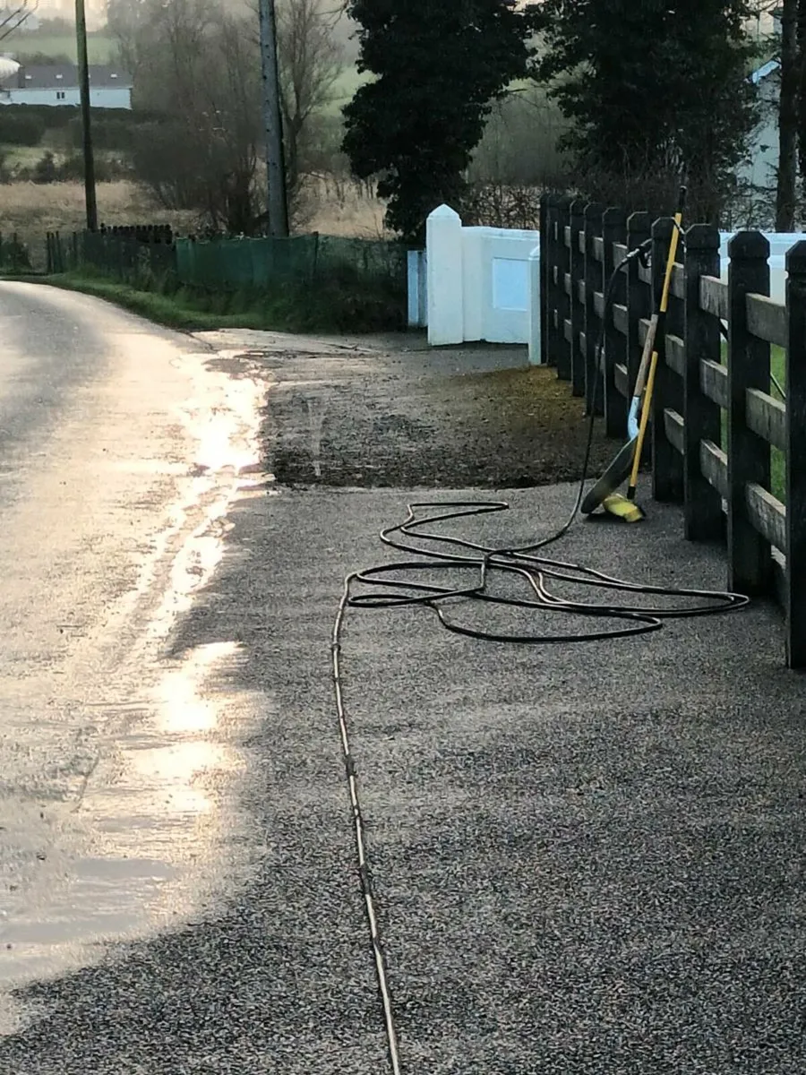 MIDLANDS  POWERWASHING SERVICES - Image 1