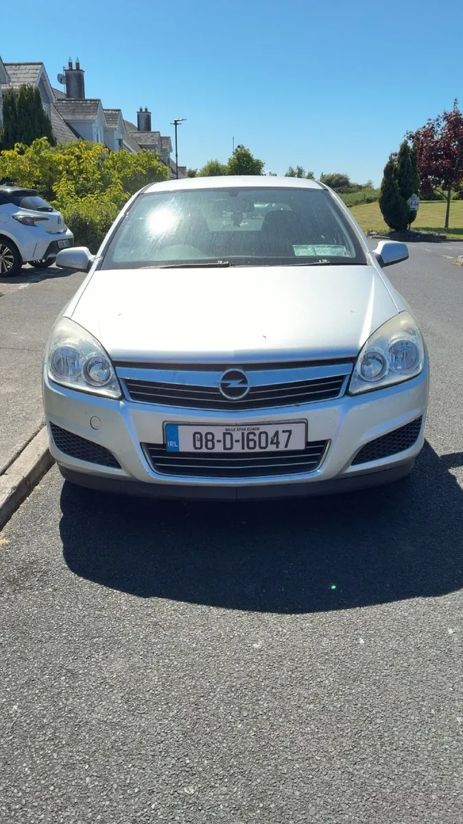 Opel Astra 2008 - Image 4