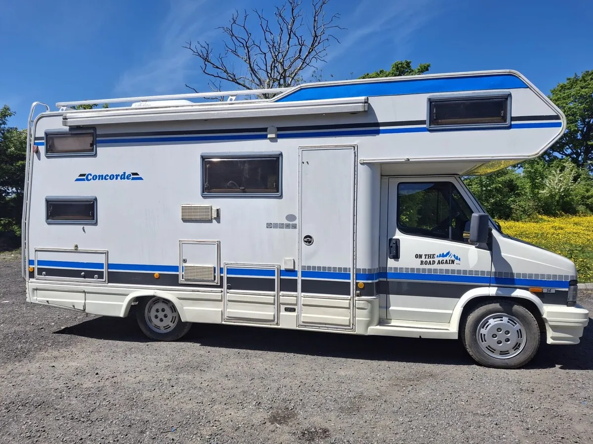 Camper - Image 1