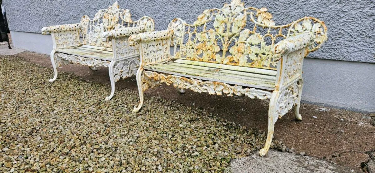 CAST IRON BENCH - Image 2