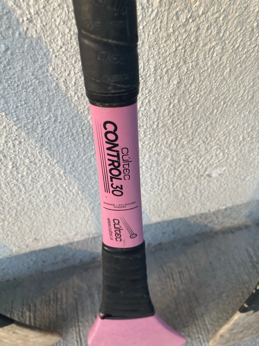 Hurleys - Image 3