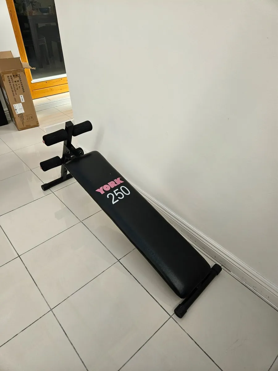 Situp Bench - Image 1