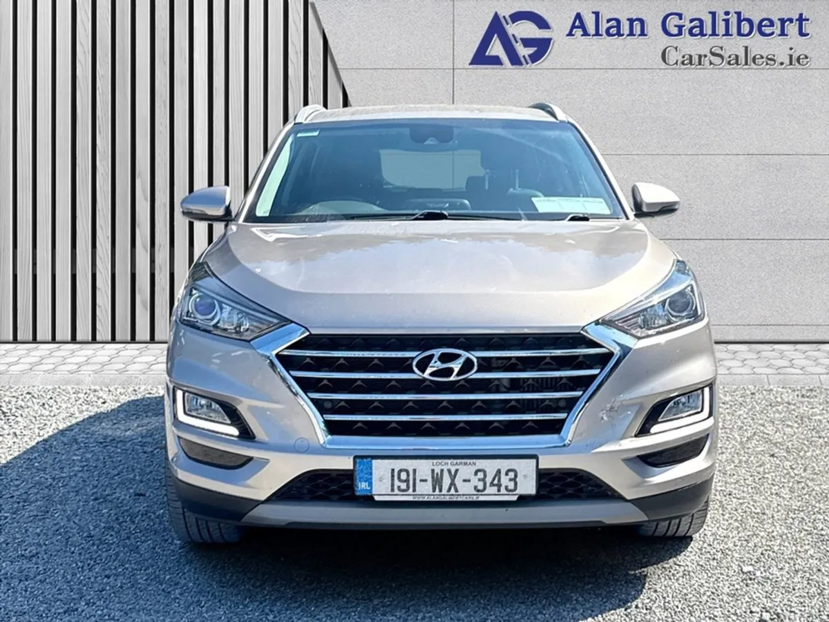 Hyundai Tucson Top Spec Executive Plus 1.6 Diesel - Image 4