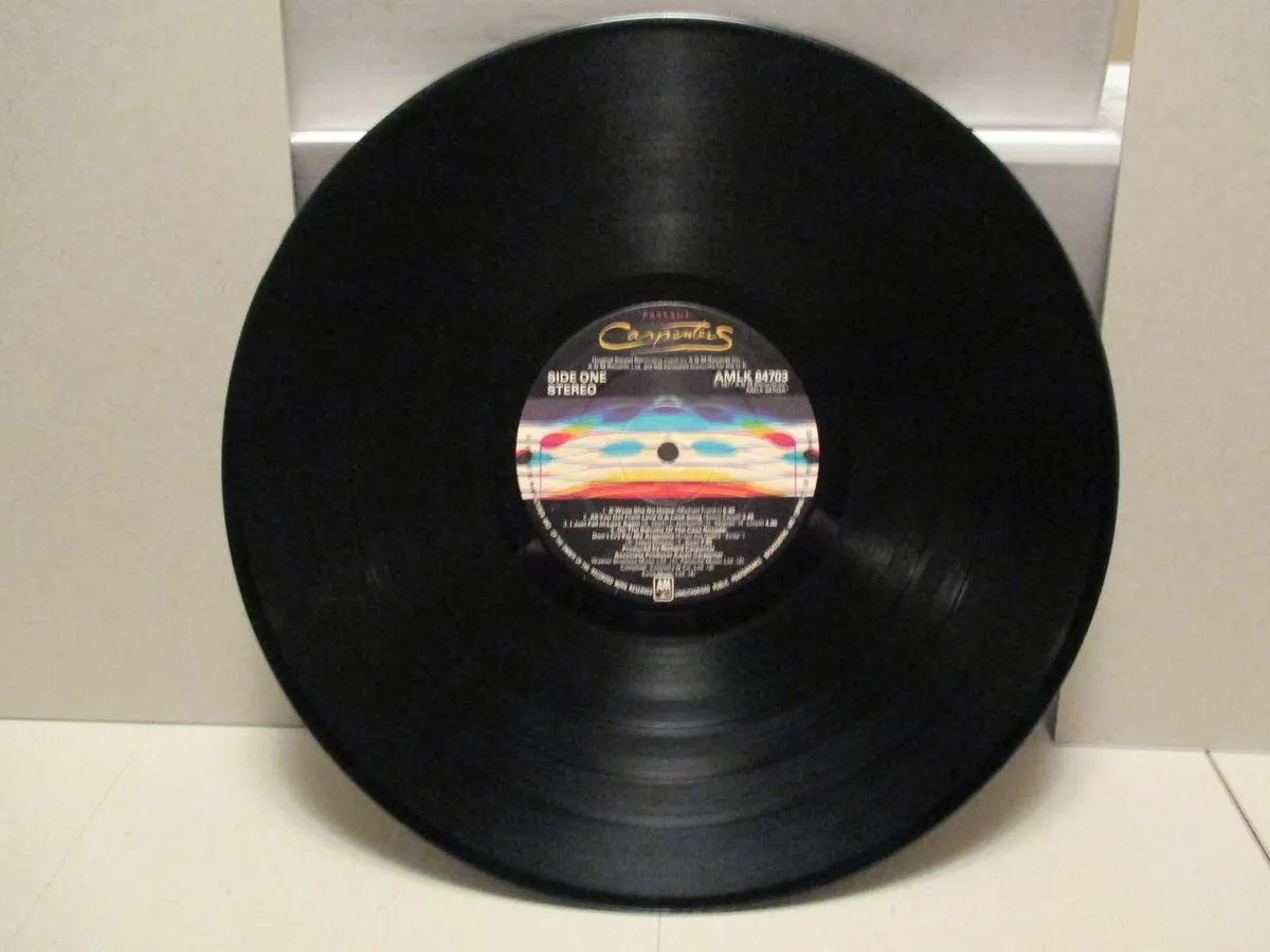 CARPENTERS “PASSAGE” 1977 UK PRESSING LP - Image 3