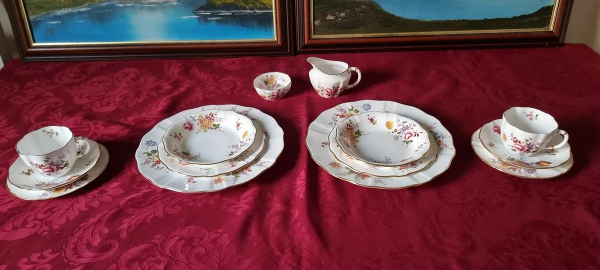 14Pc.Royal Crown Derby Posies Dinner &TeaSet For 2 - Image 2