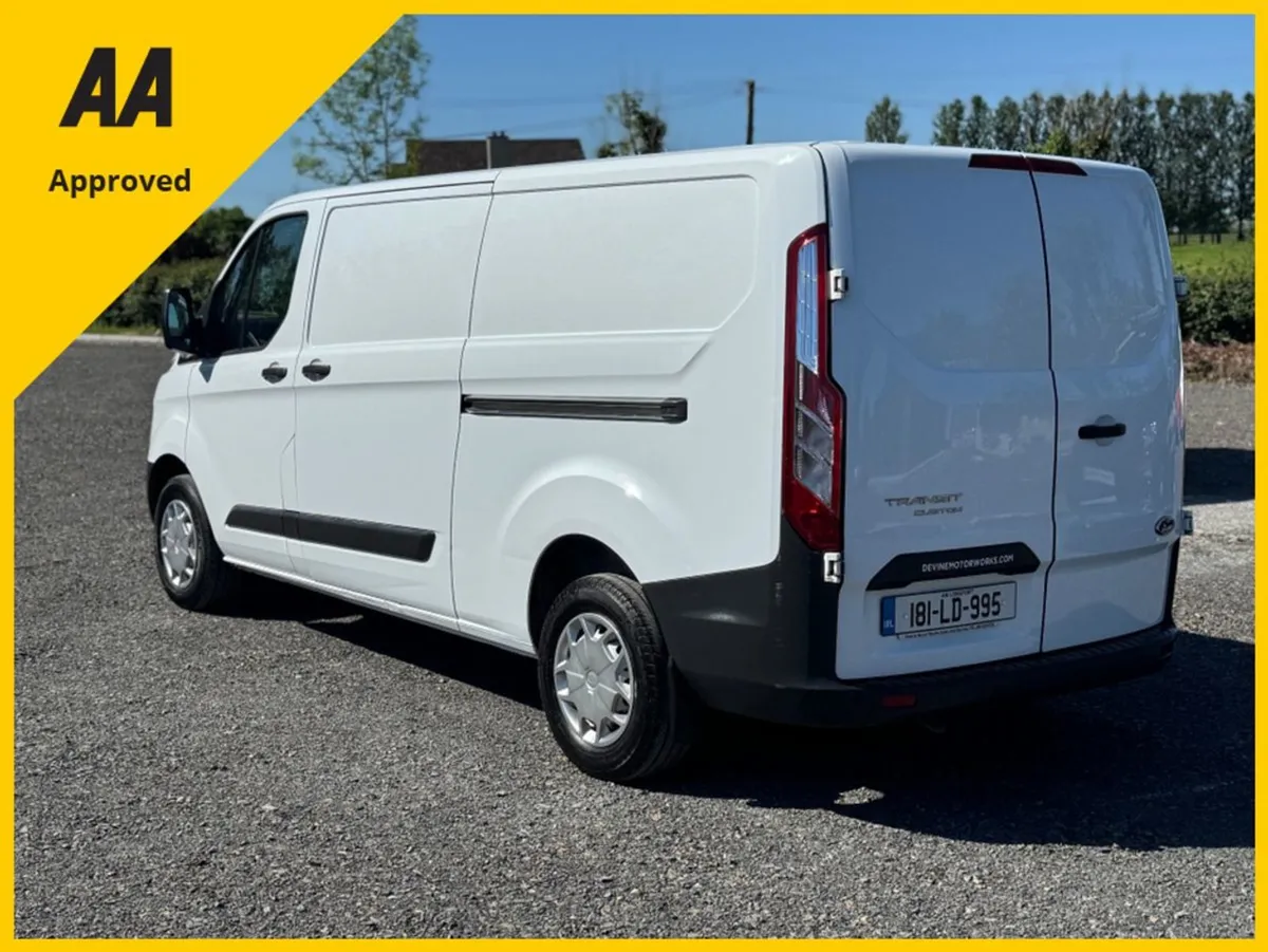 Ford Transit Custom Custom LWB - Image 3
