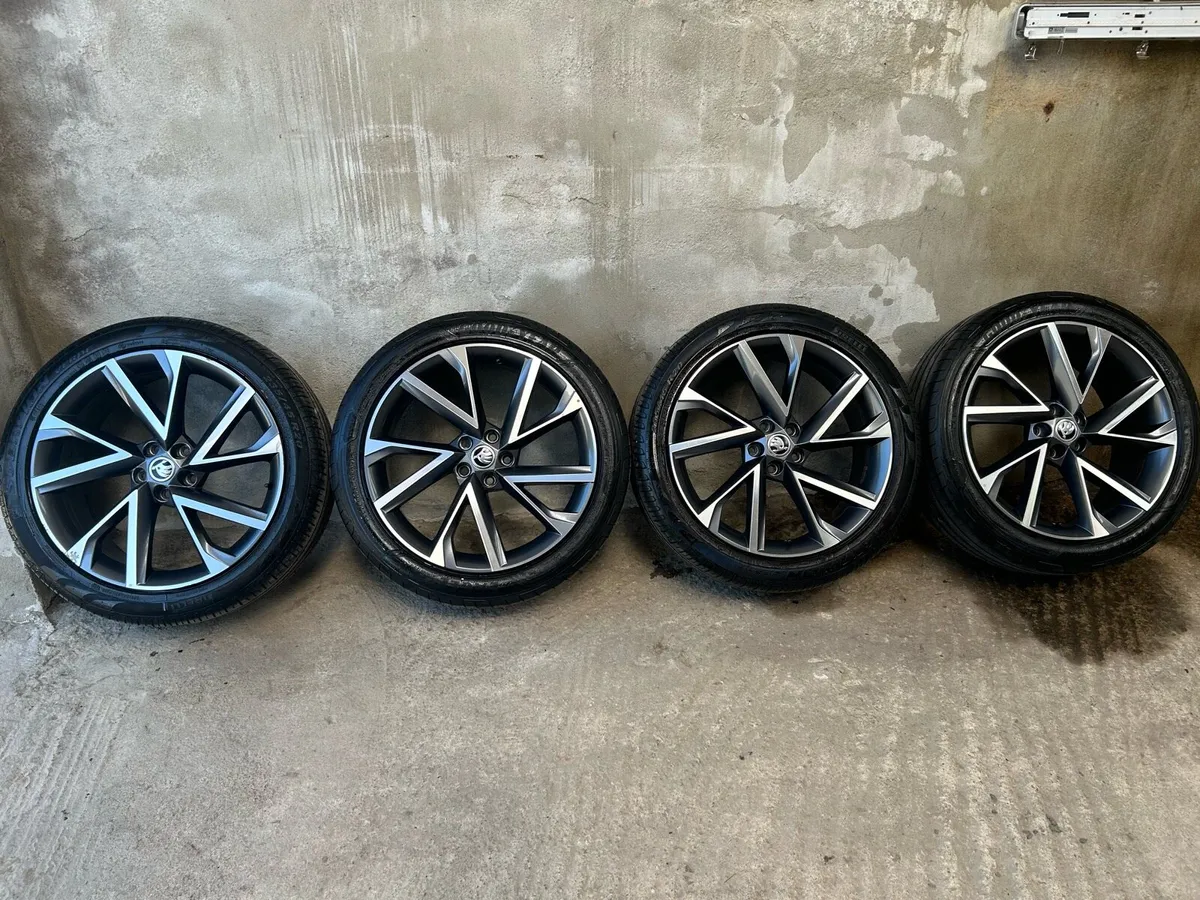 20” GENUINE SKODA KODIAQ ALLOY WHEELS & TYRES - Image 2