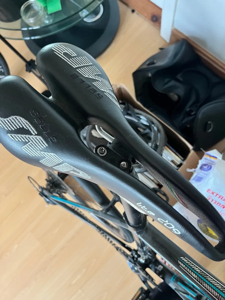 Selle SMP ladies Road Bike Saddle - Image 3