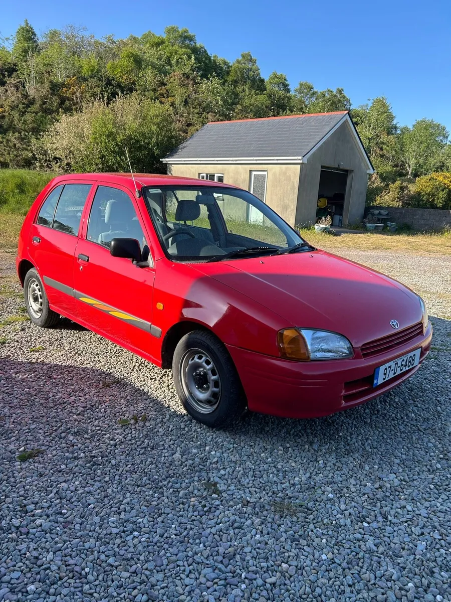 Toyota Starlet 1997 - Image 2