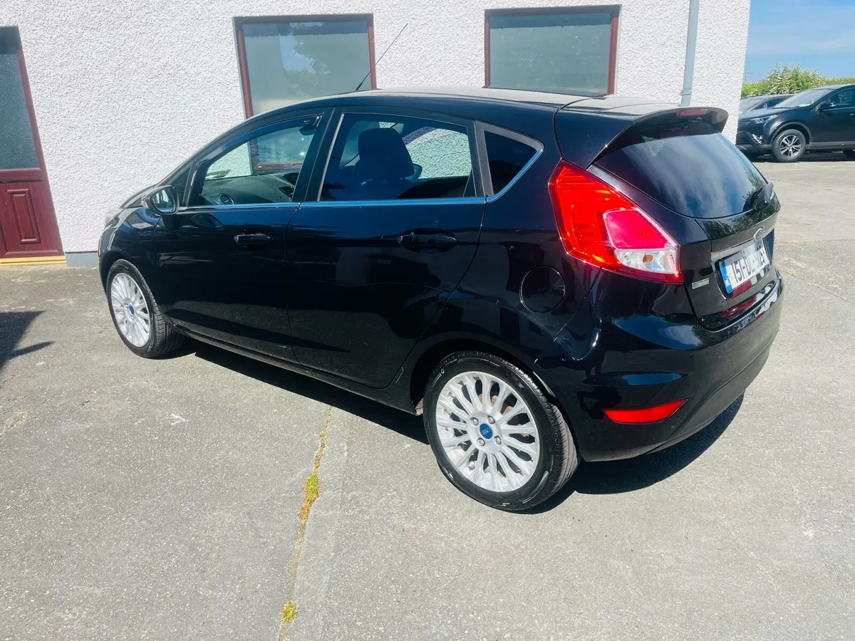 151 FIESTA 1.0 PETROL TITANIUM (NCT 2026) - Image 4