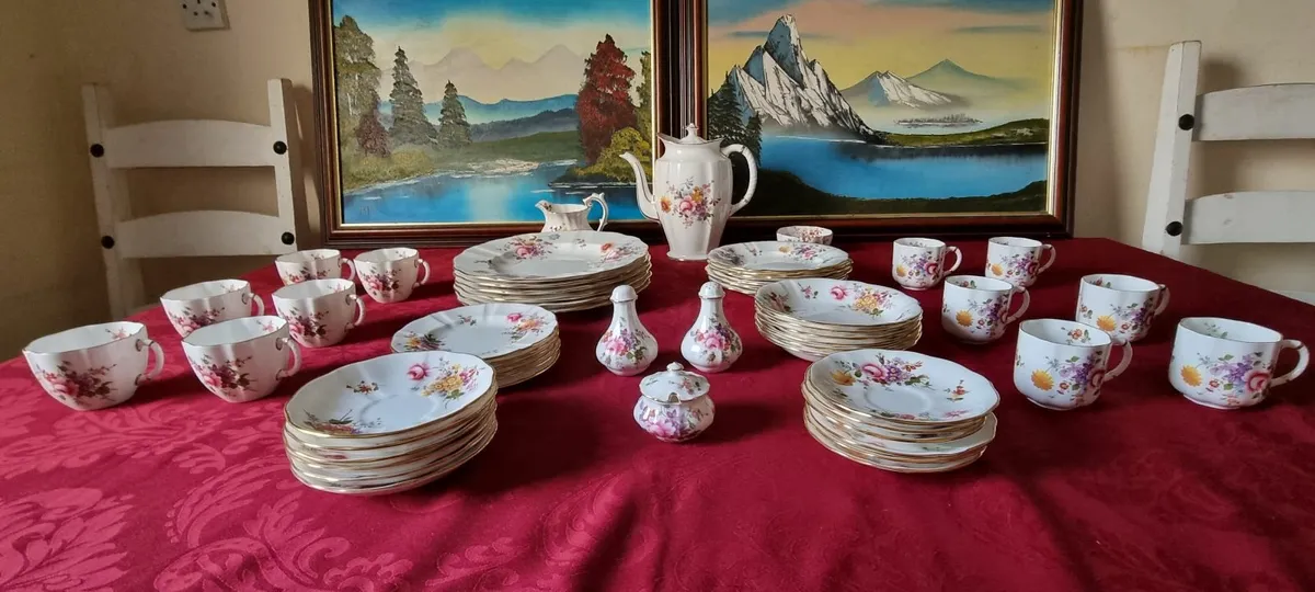 54Pc.Royal Crown Derby Posies Dinner,Coffee,TeaSet - Image 2