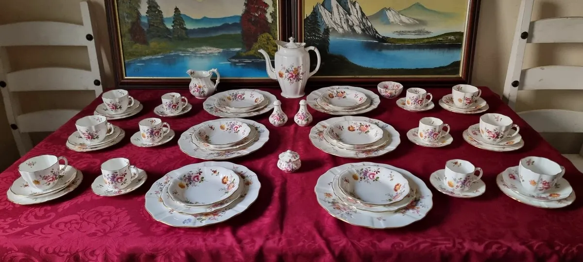 54Pc.Royal Crown Derby Posies Dinner,Coffee,TeaSet - Image 3
