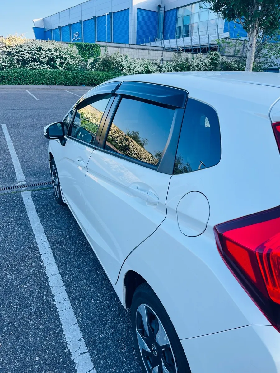 Honda Fit 1.5 lit. Hybrid - Image 3