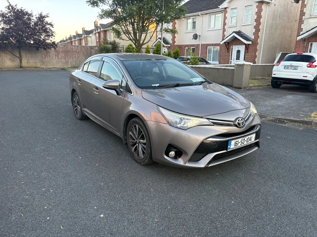 2016 Toyota Avensis - Image 1