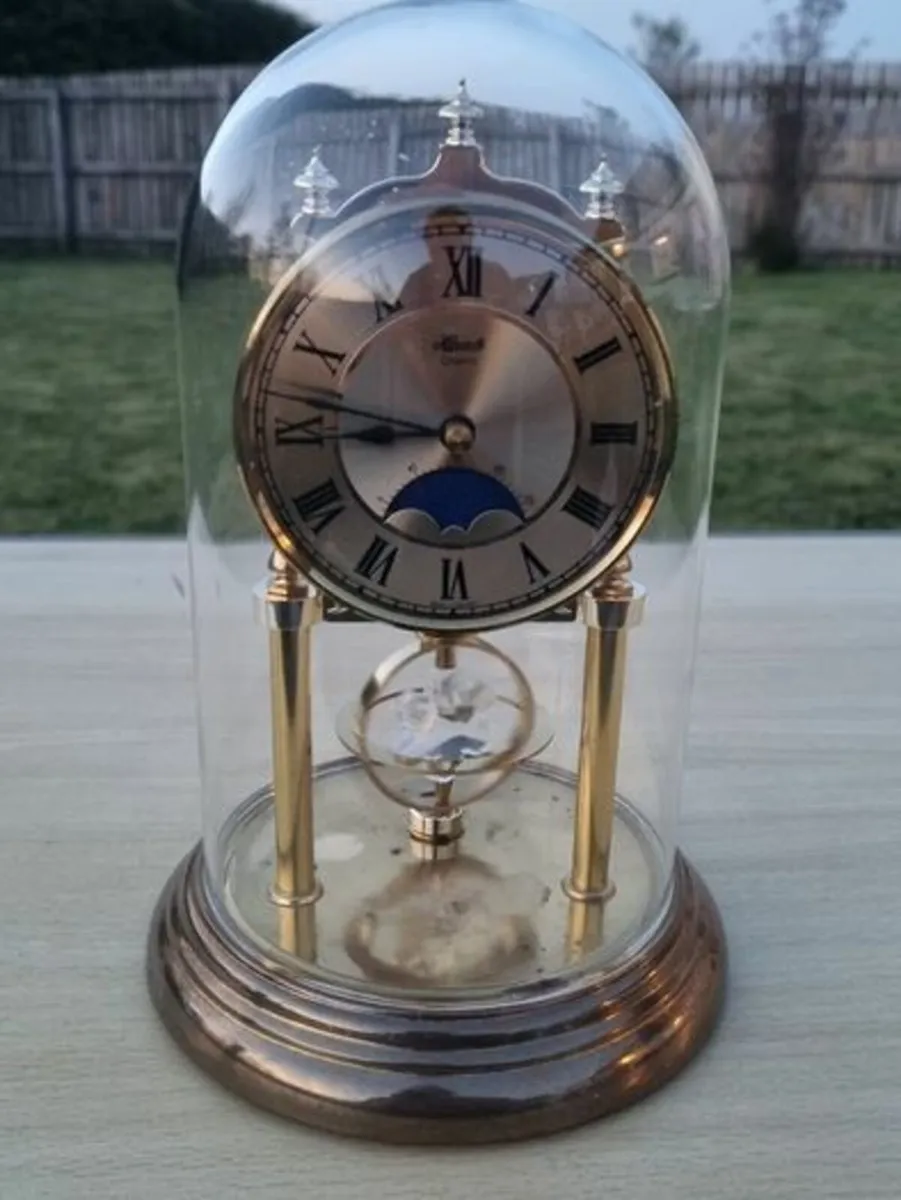 Large vintage German quartz clock - Hermle - Image 1