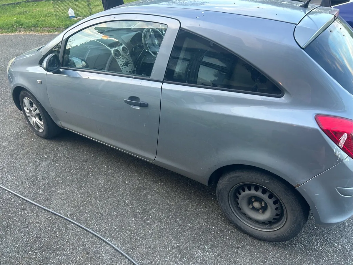 Vauxhall corsa 1.2 for SCRAP - Image 1