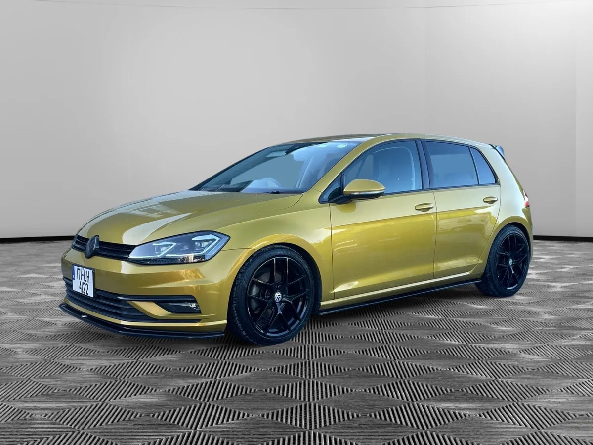 VW Golf Mk7 DSG  Gold - Image 1