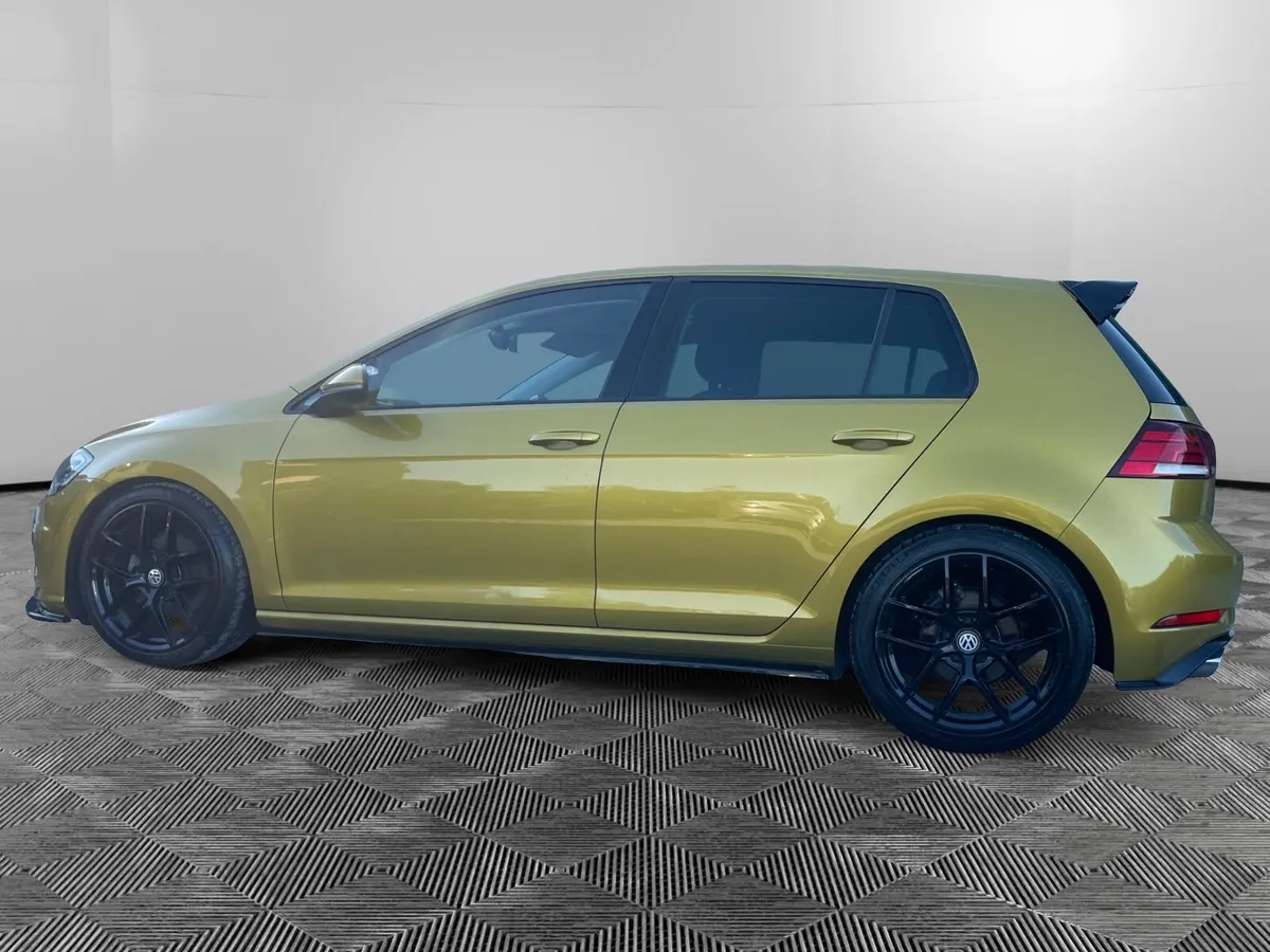 VW Golf Mk7 DSG  Gold - Image 2