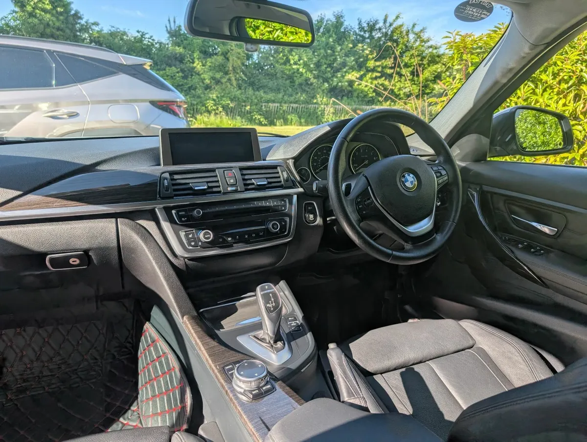 BMW 3-Series 2014 - Image 4