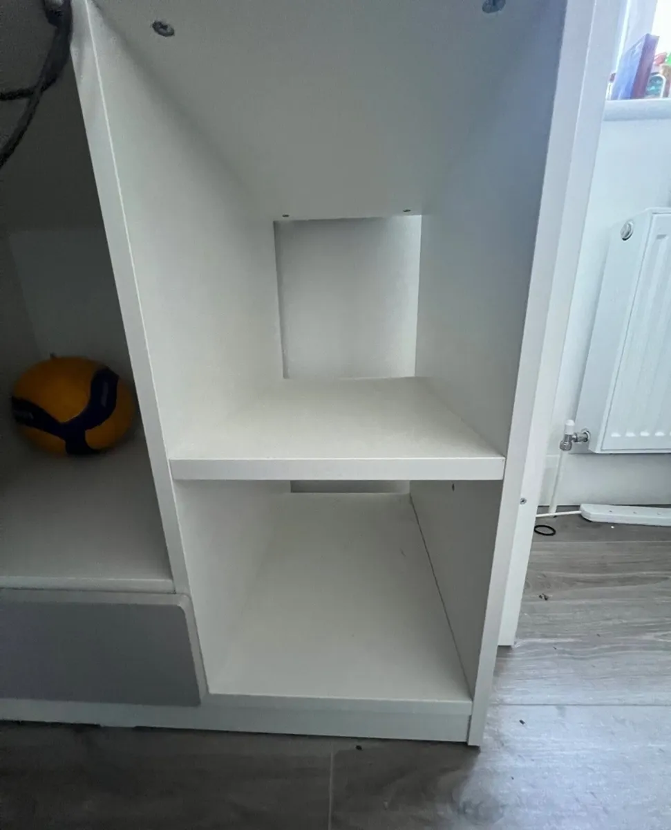 Bunk Bed with desk - Image 4