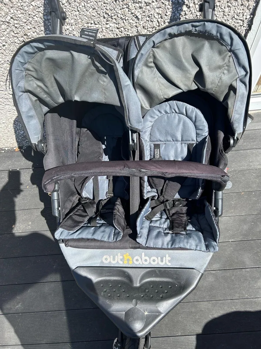Out n about double buggy - Image 2