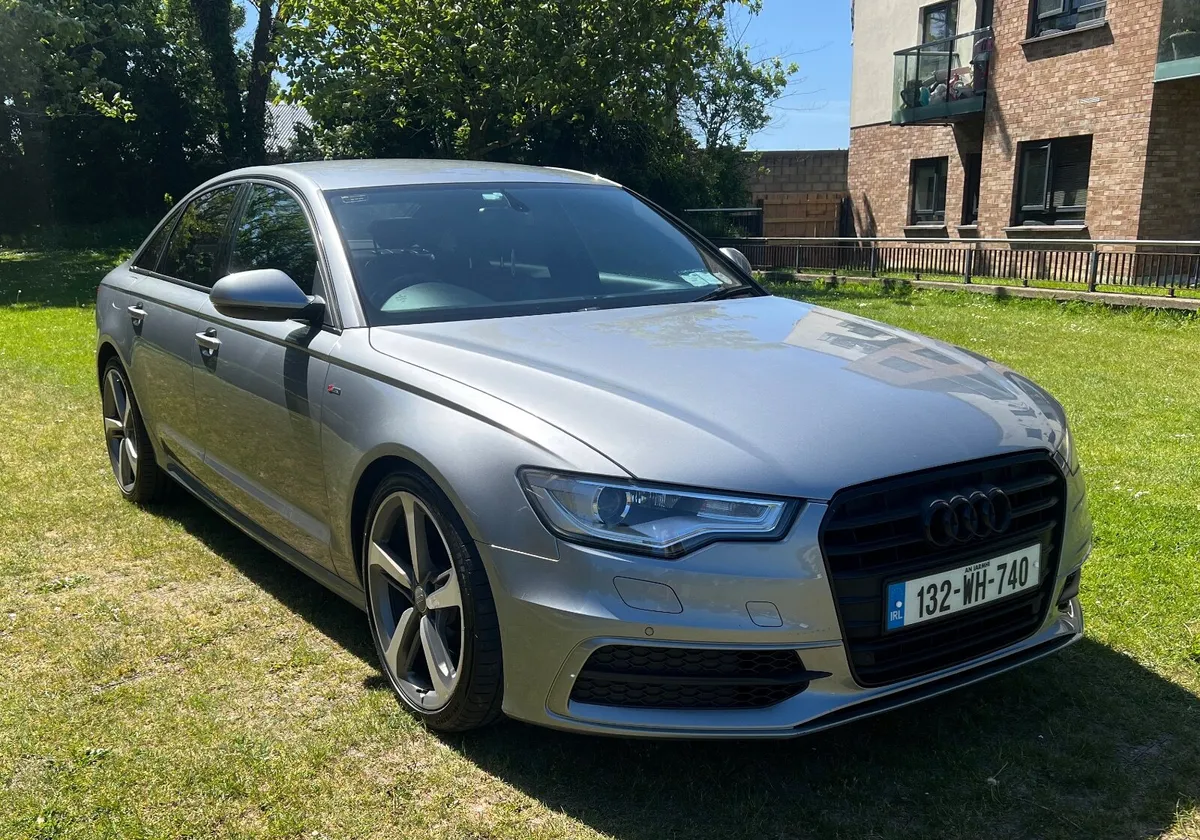 Audi A6 2013 S-Line Black Edition - Image 1