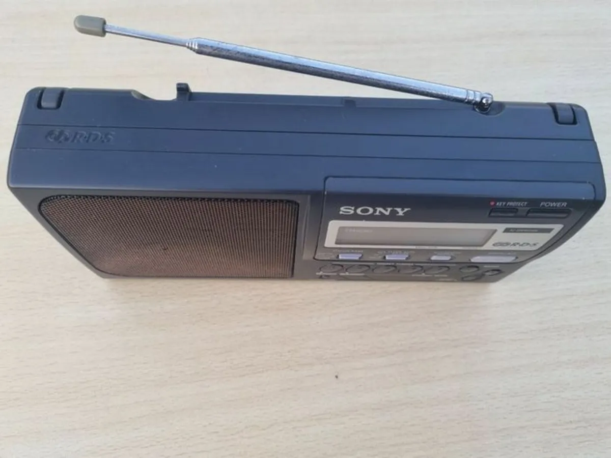 Sony Icf-m50rds Radio - Image 3