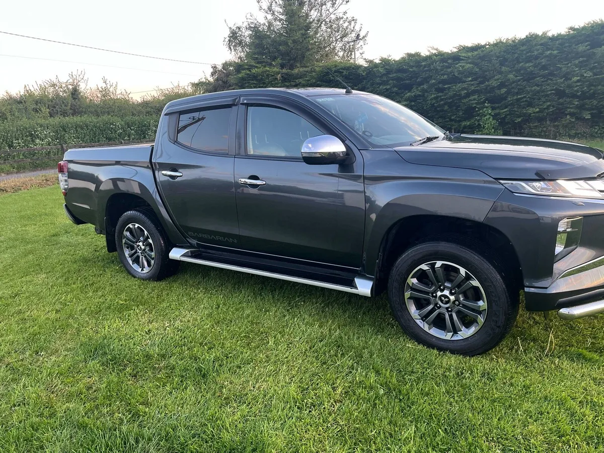 211 Mitsubishi l200 barbarian - Image 1